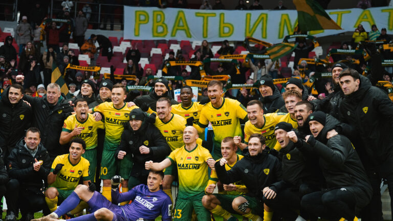 МЫ — ЧЕМПИОНЫ!